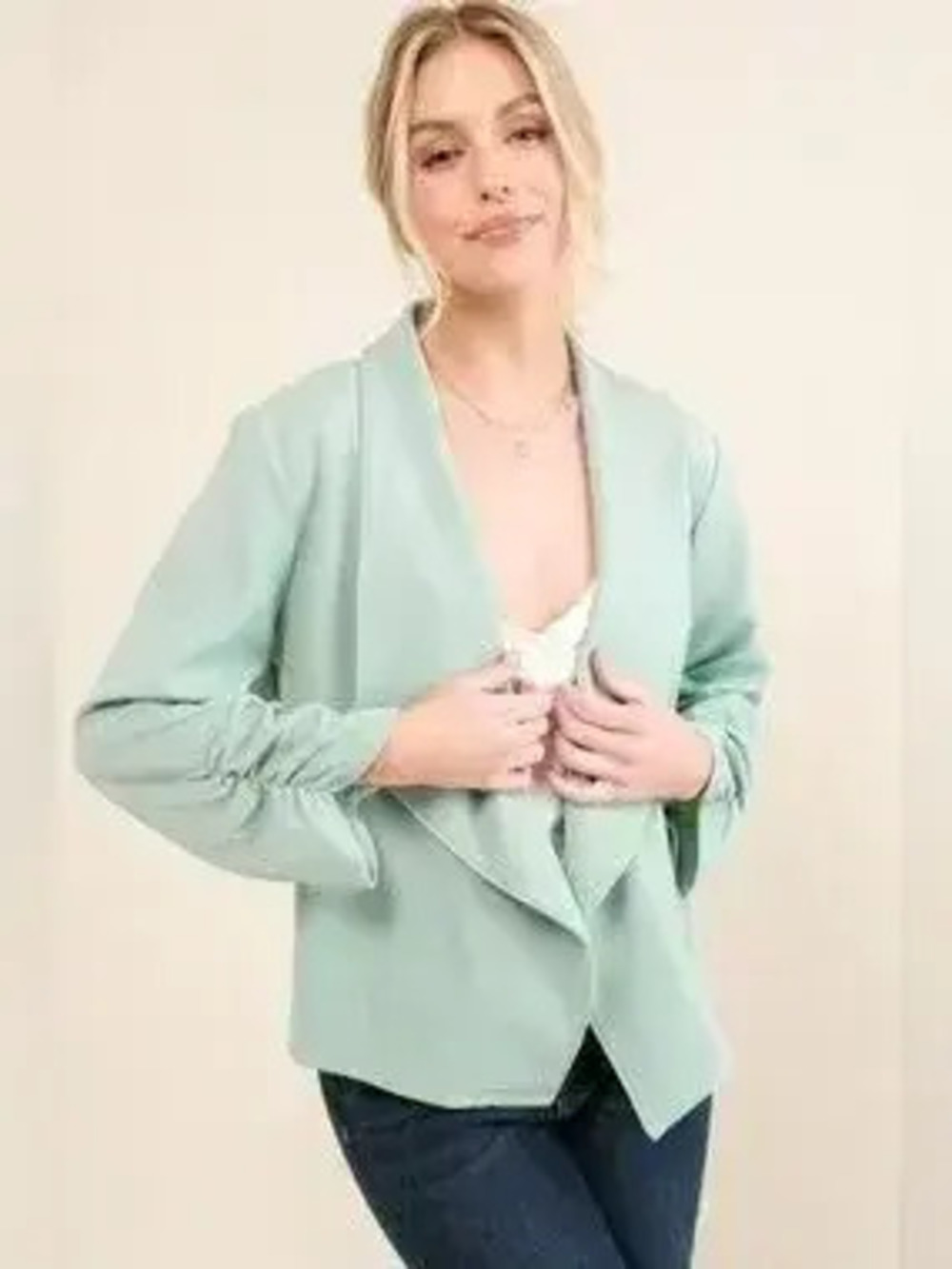 And The Why Stretch Non-Wrinkled Basic Open-Front Blazer - Picture 7 of 9